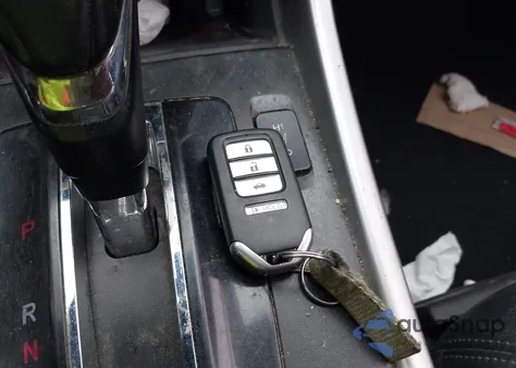 2015 Honda Accord Ex-L from USA, damaged, VIN 1HGCR2F82FA132368